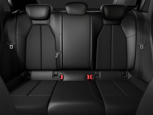Audi A3 SPORTBACK S edition Competition 45 TFSI e 200 kW / 272 PK Sp Panoramadak | Sonos Geluidsysteem | Led-Verlichting |