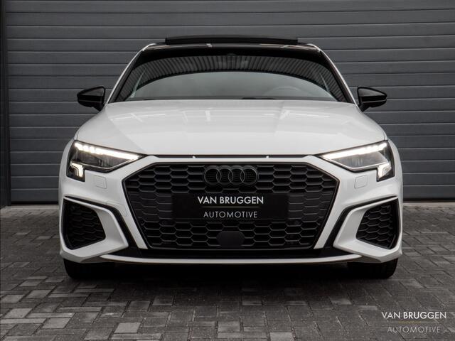 Audi A3 SPORTBACK 40 TFSI e S-Line Pano B&O RS-Stoelen Sfeer BTW Camera S3