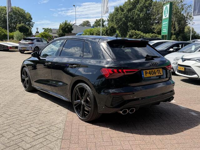 Audi A3 SPORTBACK 2.0 TFSI S3 quattro Edition One MATRIX KOPLAMPEN | PANO/SCHUIFDAK | RS STOELEN | CAMERA | ANDROID/APPLE CARPLAY | AIRCO/ECC | CRUISECONTROL | PARKEERSENSOREN | STOELVERWARMING | NAVIGATIE