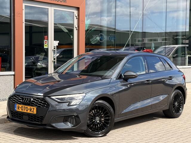 Audi A3 SPORTBACK 40 TFSI e Advanced Edition | ACC | Apple Carplay | DAB | LED | Drive Select | Parkeersensoren |