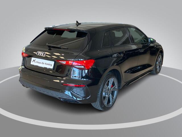 Audi A3 SPORTBACK 45 TFSIe 180kW/245pk S Line · Apple/Android Car Play · Drive select · Leder/Stof · Stoelverwarming