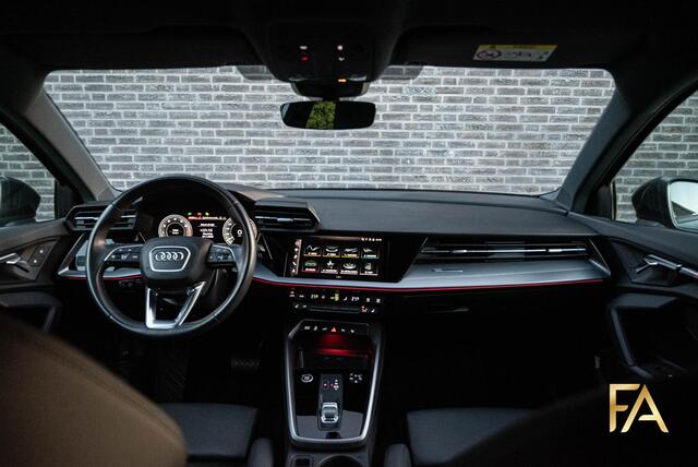 Audi A3 SPORTBACK 40 TFSI e S Line 19Inch|B&O|Sfeer|RSseats|Leder|