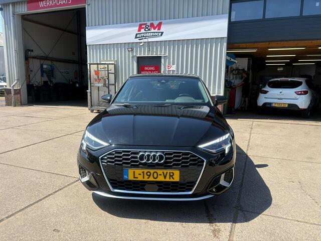 Audi A3 SPORTBACK 30 TFSI Advanced edition S tronic, Clima, cruise, pdc, trekhaak afneembaar