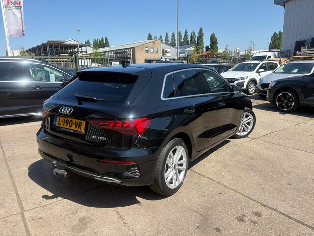 Audi A3 SPORTBACK 30 TFSI Advanced edition S tronic, Clima, cruise, pdc, trekhaak afneembaar