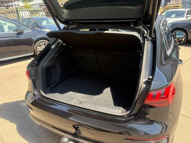 Audi A3 SPORTBACK 30 TFSI Advanced edition S tronic, Clima, cruise, pdc, trekhaak afneembaar