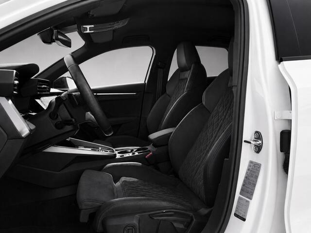Audi A3 SPORTBACK 45 TFSI e S edition s line B&O Trekhaak ACC Applecarplay/Android VIrtual cockpit El.achterklep stoelverw. Parkeerhulp