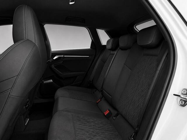 Audi A3 SPORTBACK 45 TFSI e S edition s line B&O Trekhaak ACC Applecarplay/Android VIrtual cockpit El.achterklep stoelverw. Parkeerhulp