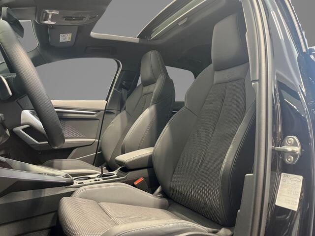 Audi A3 SPORTBACK 45 TFSIe 272pk S-tronic S edition Competition · Panoramadak · Camera · SONOS · Head-Up · Apple/Android Car Play · Keyless · 18'' Inch · Garantie t/m 28-09-2030 of 100.000km