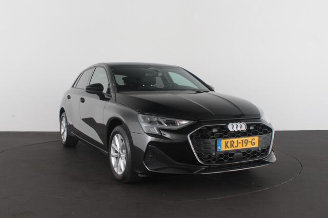 Audi A3 SPORTBACK 30 TFSI Pro Line > Leer/Camera/Adapt.cruise/getint gals