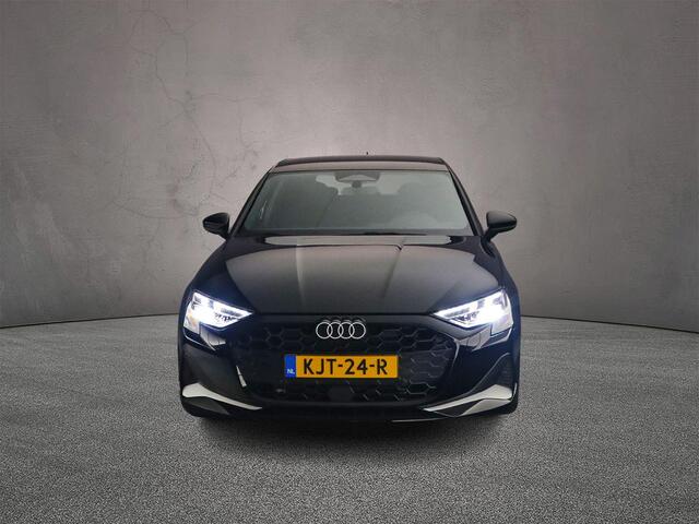 Audi A3 SPORTBACK 40 TFSI e Advanced edition | Privacy Glass | 18'' LMV | Apple Carplay/Android Auto | Koplampen Adaptief | Parkeer assistent | Verwarmbare voorstoelen