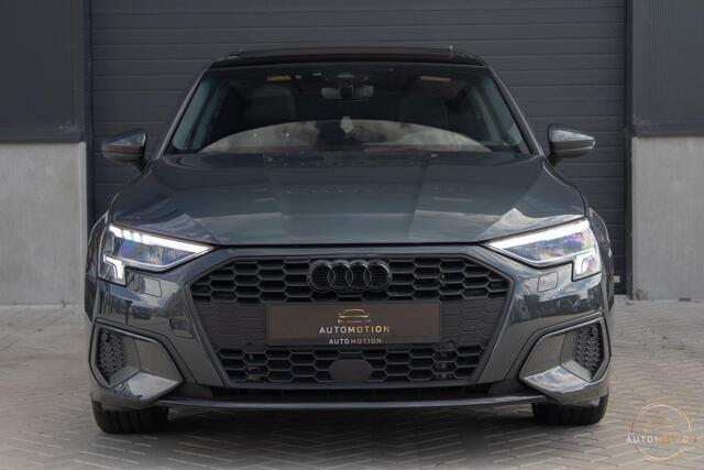 Audi A3 SPORTBACK 40 TFSIe Edition PANO LED CAMERA PARKEER LEDER