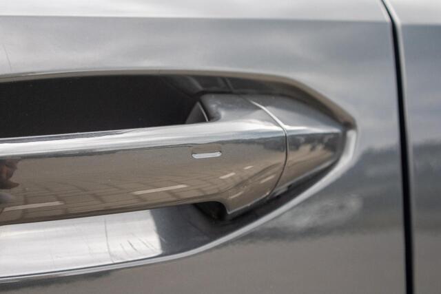 Audi A3 SPORTBACK 40 TFSIe Edition PANO LED CAMERA PARKEER LEDER