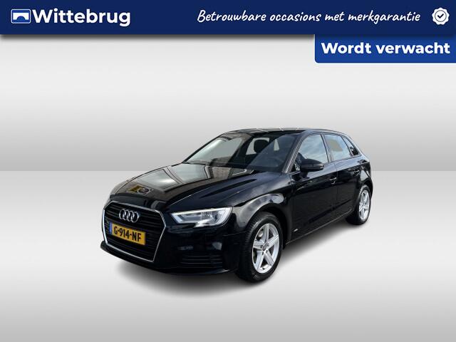 Audi A3 SPORTBACK 35 TFSI 150PK CoD Pro Line / Parkeersensoren Achter / Navigatie / Airco / 16" LMV