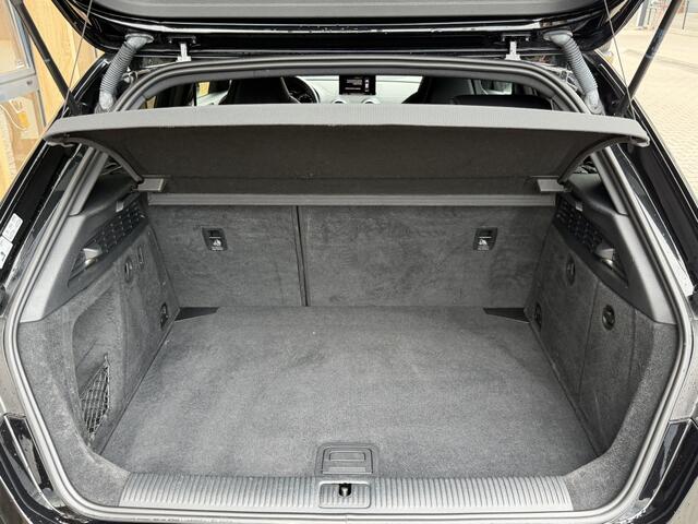 Audi A3 SPORTBACK 1.5 TFSI S-line | Leder | Navi | Black-Pack