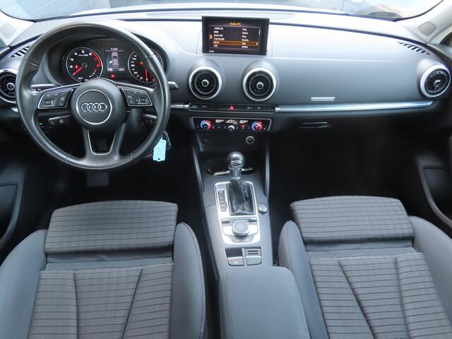 Audi A3 SPORTBACK 1.5 TFSI CoD Sport | carplay | parkeersensoren | stoelverwarming