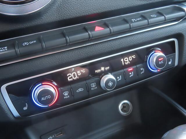 Audi A3 SPORTBACK 1.5 TFSI CoD Sport | carplay | parkeersensoren | stoelverwarming