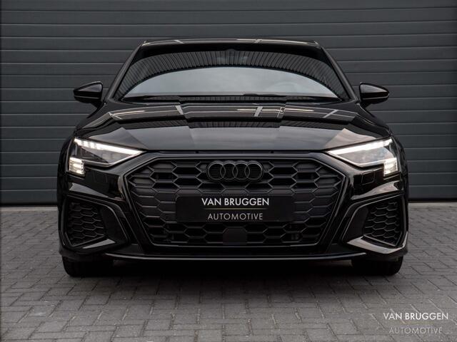 Audi A3 SPORTBACK 45 TFSI e S-Line RS-Stoelen Matrix Camera Trekh S3 BTW