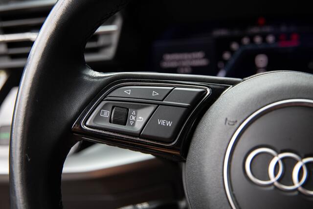 Audi A3 SPORTBACK 35 TFSI Advanced edition , Achteruitrijcamera, Apple Carplay, Navigatie, Cruise control,