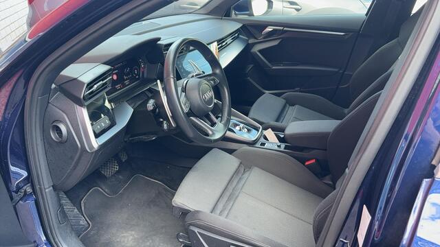Audi A3 SPORTBACK 30 TFSI Advanced edition AUTOMAAT / FULL LED / CARPLAY / NAVI / CLIMA / PDC / BLUETOOTH / CRUISE / NL-AUTO