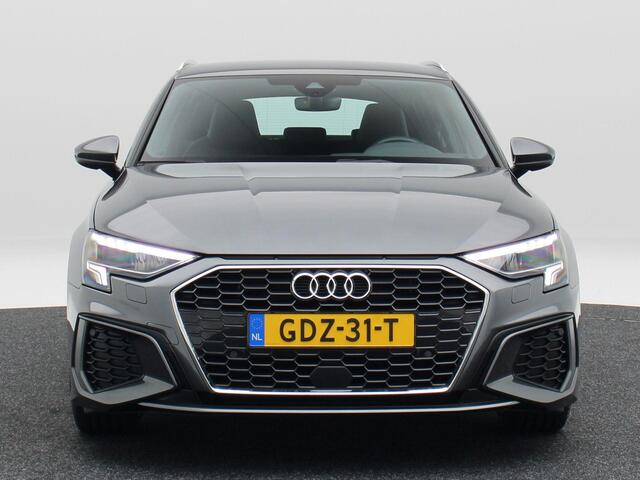 Audi A3 SPORTBACK 30 TFSi 110 Pk Automaat S-line | Cruise Control | Climatronic | Naviagtie | CarPlay | 18 Inch | 24.505 Km !!