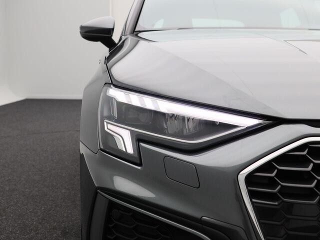 Audi A3 SPORTBACK 30 TFSi 110 Pk Automaat S-line | Cruise Control | Climatronic | Naviagtie | CarPlay | 18 Inch | 24.505 Km !!
