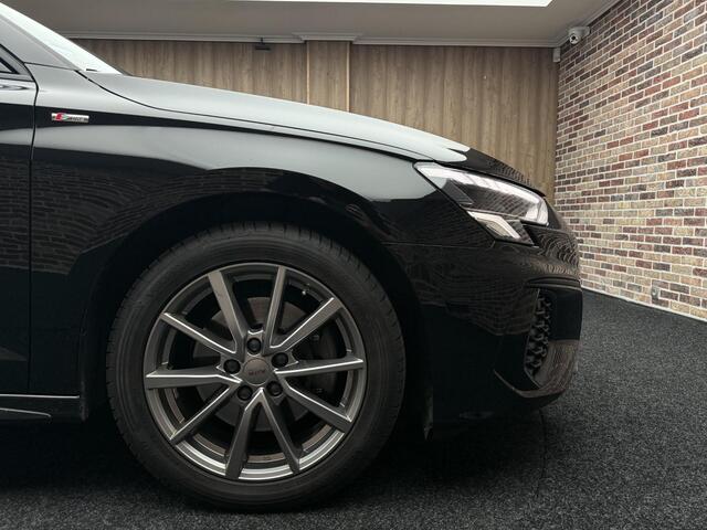 Audi A3 SPORTBACK 40 TFSI e Advanced edition | Pano | S-Line |