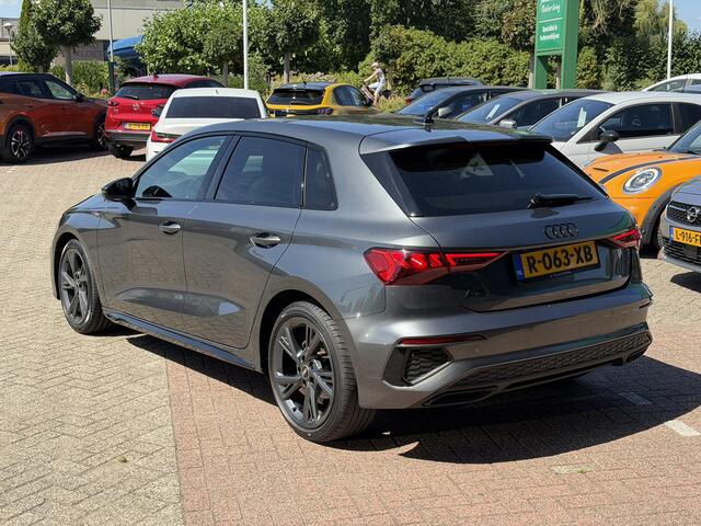 Audi A3 SPORTBACK 30 TFSI S edition 3X S-LINE| MATRIX LAMPEN | PANORAMADAK | ANDROID/APPLE CARPLAY | NAVIGATIE | STOELVERWARMING | PARKEER SENSOREN | VIRTUAL DISPLAY |