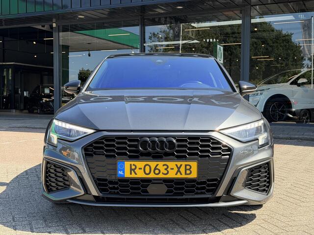Audi A3 SPORTBACK 30 TFSI S edition 3X S-LINE| MATRIX LAMPEN | PANORAMADAK | ANDROID/APPLE CARPLAY | NAVIGATIE | STOELVERWARMING | PARKEER SENSOREN | VIRTUAL DISPLAY |