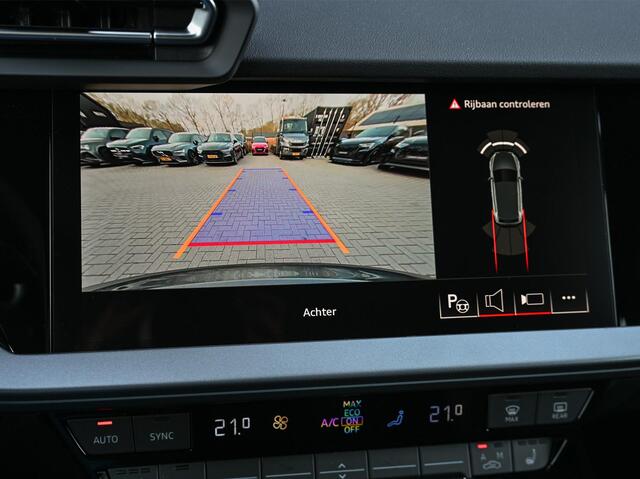 Audi A3 SPORTBACK 45 TFSI e S edition Competition | Nardo Grey | Panoramadak | 5 jr garantie | Ambiance interieur | Sonos Sound | Active Cruise | S-Seats + Memory | Head-Up | Camera | Stoelverwarming | Keyless |