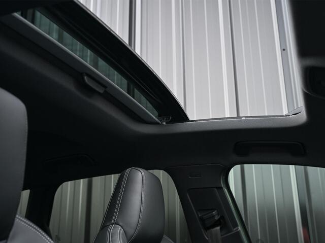 Audi A3 SPORTBACK 45 TFSI e S edition Competition | Panoramadak | 5 jr Garantie | HUD | Sonos Sound | Camera | Ambiance interieur | Active Cruise | S-Seats + Memory | Stoelverwarming | Keyless |