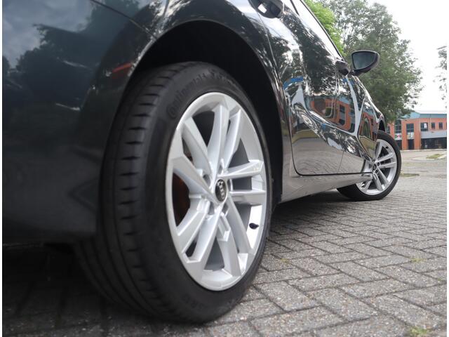 Audi A3 SPORTBACK 40 TFSI e Business edition Navi / Carplat / Pdc / Elekramen / Led / Plug in Hybride / 204 PK /