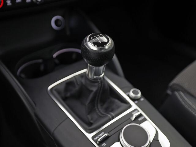 Audi A3 SPORTBACK 1.0 TFSI S Line Sport (GROOT NAVI, CLIMATE, 2X S LINE, SPORTSTOELEN, DRIVE SELECT, CRUISE, LM VELGEN, NIEUWE APK)