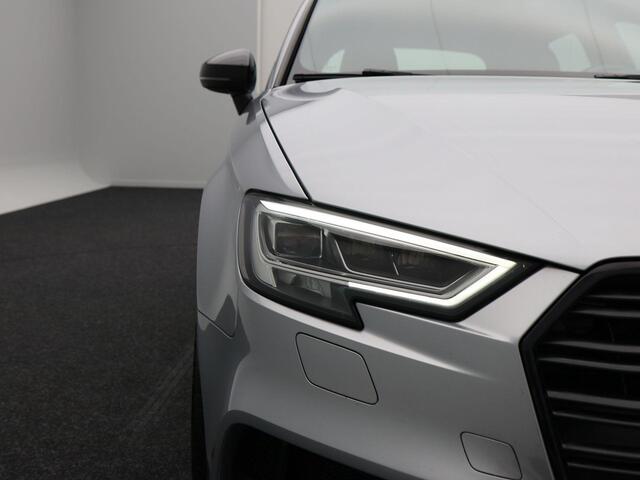 Audi A3 SPORTBACK 1.0 TFSi 115 Pk Automaat S Line | Cruise Control | Zwart Optiek | Navigatie | Climatronic | 17 Inch | 107.273 Km !!