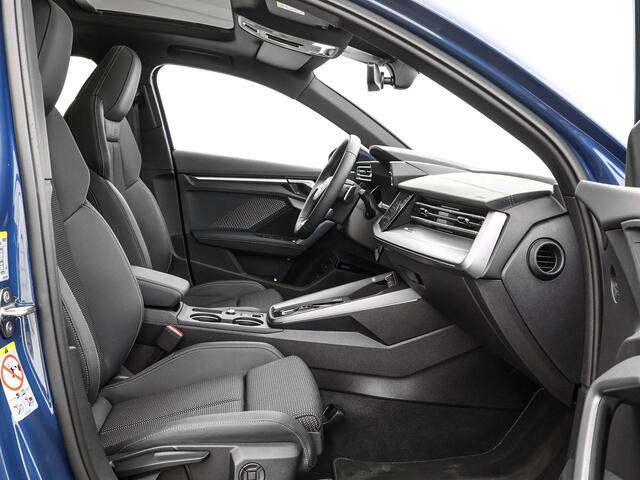 Audi A3 SPORTBACK 40 TFSIe 204pk S-Tronic S edition · Panoramadak · Camera · Sonos Sound · Dodehoeksensor · Head-Up Display · Keyless · Garantie t/m 31-08-2030 of 100.000km