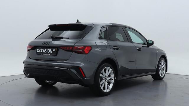 Audi A3 SPORTBACK 40 TFSI e 204PK S edition | zwart optiek | PDC v+a | 64
