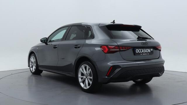 Audi A3 SPORTBACK 40 TFSI e 204PK S edition | zwart optiek | PDC v+a | 64