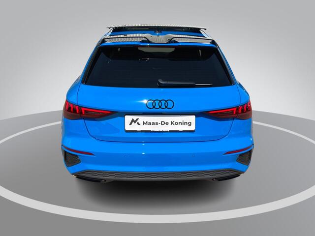 Audi A3 SPORTBACK 45 TFSIe 245pk S edition Competition · Panoramadak · Camera · Massage functie · Apple/Android Car Play · Adaptive Cruise Control · Elektrisch verstelbare stoelverstelling · Stoelverwarming ·