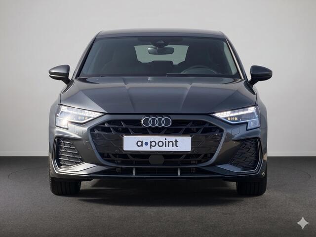 Audi A3 SPORTBACK 40 TFSI e S edition 204 pk S-tronic | Verlengde garantie | Parkeersensoren (Park assist) | Achteruitrijcamera | Adaptieve cruise control | Autom. airco (3 zones) | S-Line |