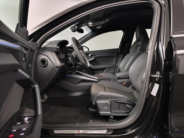 Audi A3 SPORTBACK 40 TFSI e S edition | Navigatie | Camera | Climate Control | Lichtmetalen Velgen 18'' |