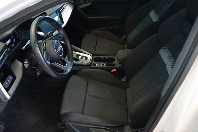 Audi A3 SPORTBACK 30 TFSI Advanced Edition Automaat | RIJKLAAR | NAVI / APPCONNECT | PDC ACHTER | ADAP CRUISE | LANE-ASSIST |
