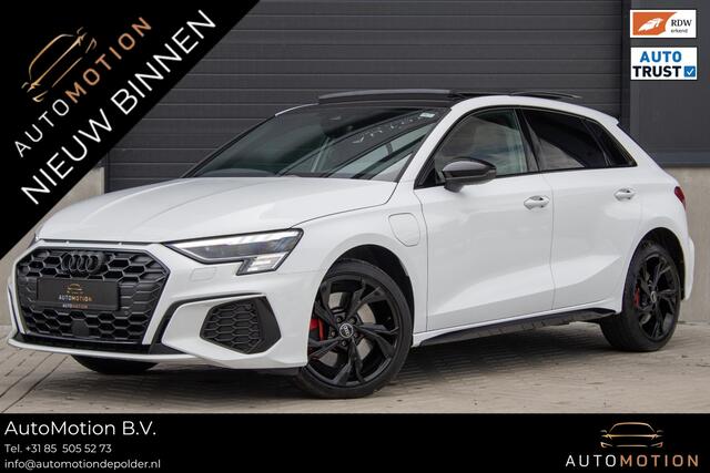 Audi A3 SPORTBACK 45 TFSIe S line Competition PANO MAXTON MATRIX CAMERA KEYLESS