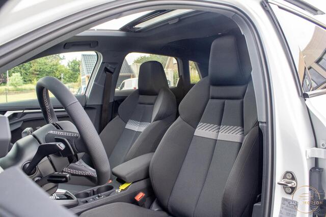 Audi A3 SPORTBACK 45 TFSIe S line Competition PANO MAXTON MATRIX CAMERA KEYLESS