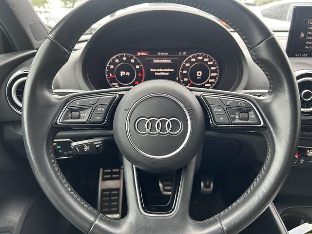 Audi A3 SPORTBACK 35 TFSI CoD Design Pro Line Plus | Nieuw Binnen! | ACC | Stoelverwarming | Xenon