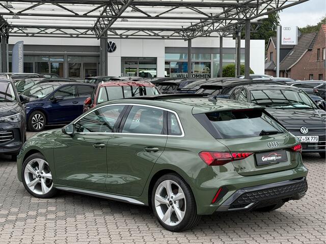Audi A3 SPORTBACK 35TFSI S-Edition NIEUW! 2653km! Pano Sonos M-Led RS-Zetels ACC Side/Lane Assist Districtgrün!