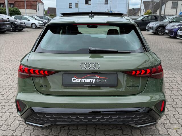 Audi A3 SPORTBACK 35TFSI S-Edition NIEUW! 2653km! Pano Sonos M-Led RS-Zetels ACC Side/Lane Assist Districtgrün!
