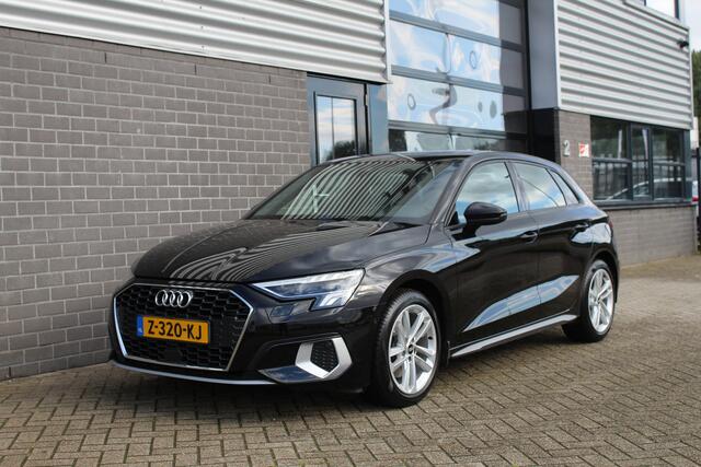 Audi A3 SPORTBACK 35 TFSI Advanced edition / Carplay / Stoelverwarming