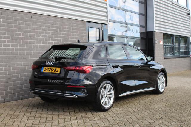 Audi A3 SPORTBACK 35 TFSI Advanced edition / Carplay / Stoelverwarming