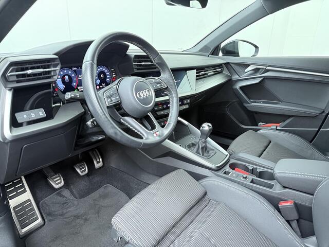 Audi A3 SPORTBACK 35 TFSI S edition | 150 PK | Adaptive Cruise Control | Audi sound system | Climate control | LED verlichting | Navigatiesysteem | Parkeersensoren | Apple Carplay / Android Auto | S-Line |