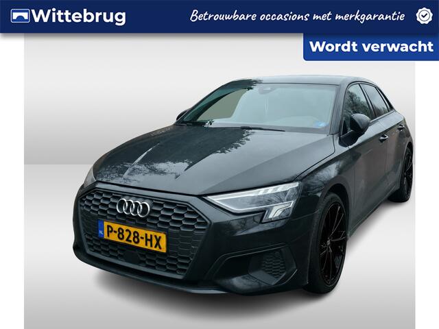 Audi A3 SPORTBACK 30 TFSI Advanced edition / Lederen Sportstoelen / Achteruitrijcamera / Stoelverwarming / Audi Smartphone Interface / Navigatie