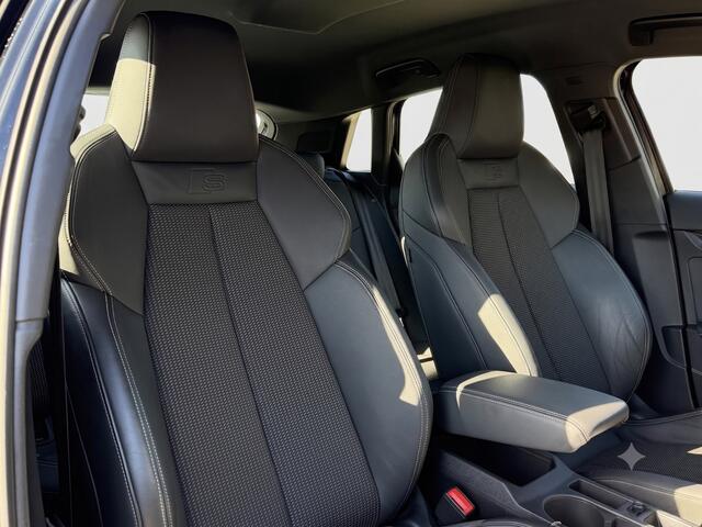 Audi A3 SPORTBACK 30 TFSI S edition 110PK | S-line in & exterieur | Trekhaak | Stoelverwarming |